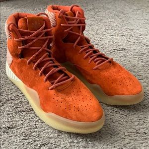 Adidas tubular instinct